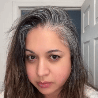 Recupera la vitalidad y el color natural de tu cabello sin usar tintes agresivos